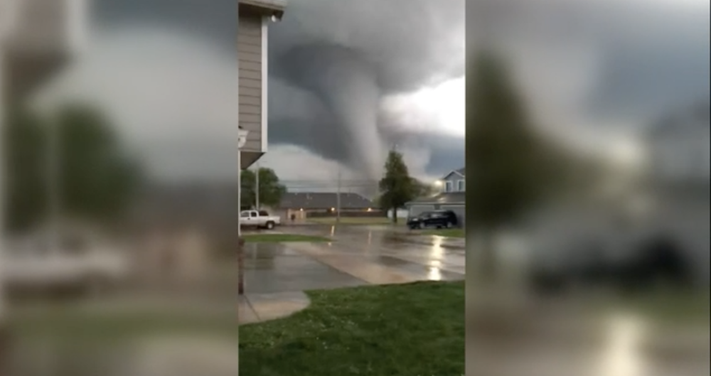 3 OU meteorology students die in crash after storm chasing - Vimarsana News